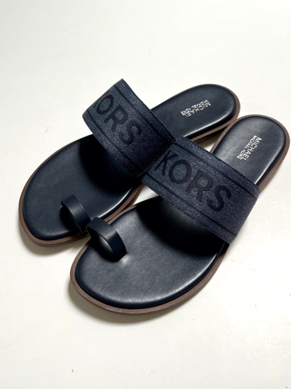 Michael Kors Toe Ring Slide Sandals Navy Blue Logo Flat Slides Size 10 NWOB - Picture 2 of 9